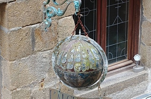 Intra Muros Apartment | Saint-Malo Intra-Muros - T4 - Bourgeois building - Old world charm