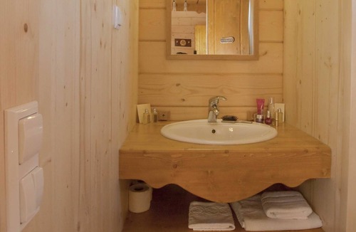 Bar-sur-Aube House | Sam's cabin