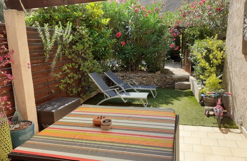 Bandol House | Sanary, villa (T3) 48 m² 15 min walk from the beach