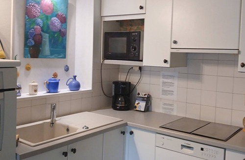 Crehen House | Sea and countryside charming house 3000 m2 park