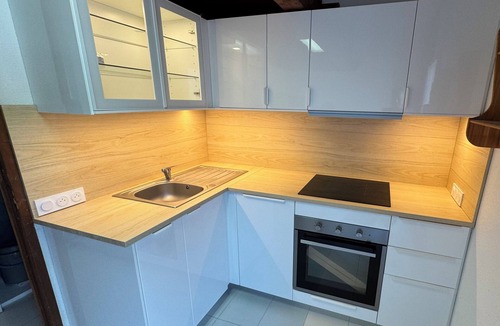 Le Pradet House | Sea-view apartment facing Toulon harbor. Sandy beach 10 m'away.