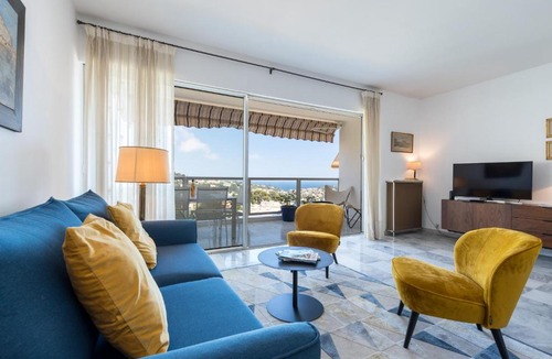 Villefranche-sur-Mer Apartment | Sea View Park Swimming Pool & Tennis 2 Bdrs