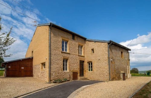 Saint-Aignan House | Secluded house in a pretty little village in the middle of nature
