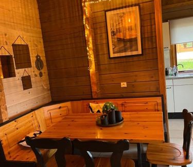 Mauroux Ski Chalet | Sfeervolle en ruime chalet Il Mondo