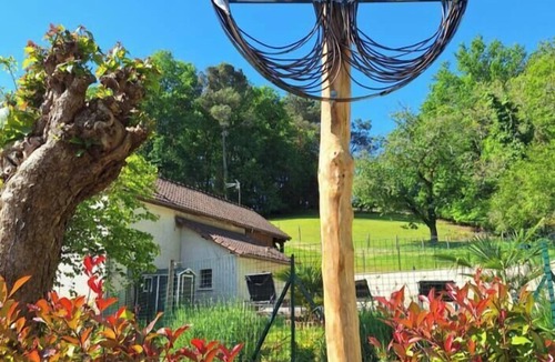 Boulazac-Isle-Manoire Apartment | SIBO GITE apartment 5 pers, swimming pool, nature and city