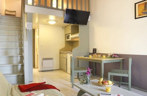 Merville Apartment | Smart Stay with Mezzanine for Four