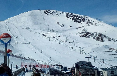 Saint-Lary-Soulan Apartment | South-facing triplex, pla d'adet, ski in/ski out, balcony