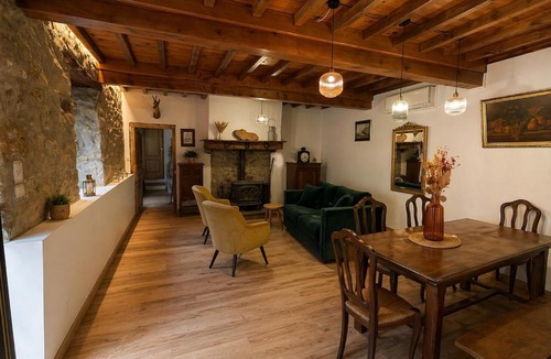 Arguenos House | Spa privatif - Jardin - Salle de jeux - Maison Pyrénées
