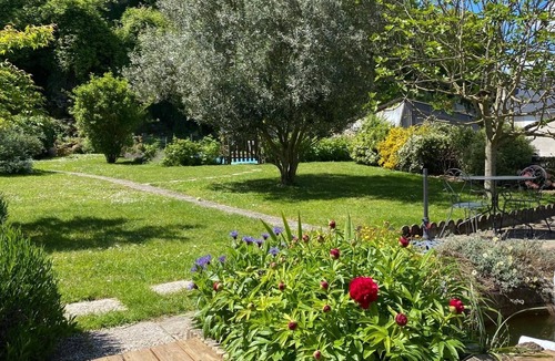 Saumur Apartment | Spa suite, bohemian ambience & romantic experience