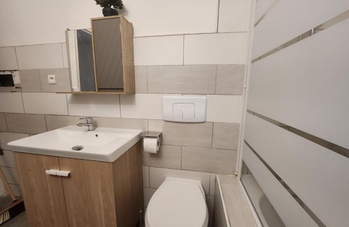 Bar-le-Duc Apartment | Spacieux 2 chambres, paisible