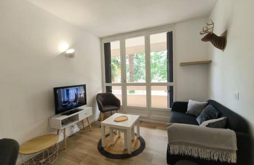 Dufau-Tourasse Apartment | Spacieux-3 chambres 4 pers-Ideal longue durée-Calme-pking-