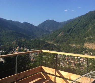 Ax-les-Thermes House | Spacieux logement Ax-les-thermes