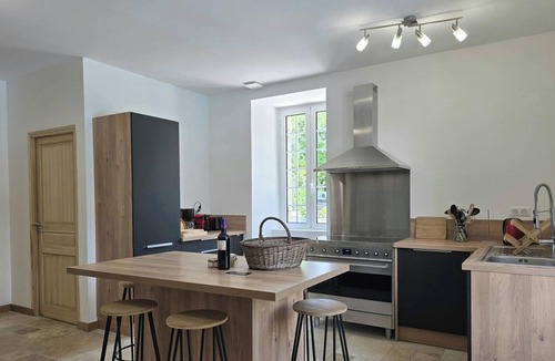 Savignac-les-Eglises Cottage | Spacious 19th-century house with private pool, AC, park, and modern amenities in Dordogne countryside