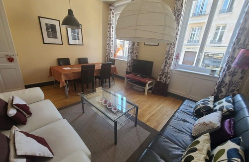 Epinal Cottage | Spacious 2-Bedroom Apartment Near TGV & Amenities with Free Parking & WiFi