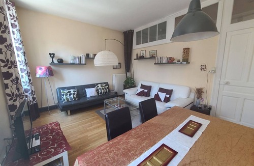 Epinal Cottage | Spacious 2-Bedroom Apartment Near TGV & Amenities with Free Parking & WiFi