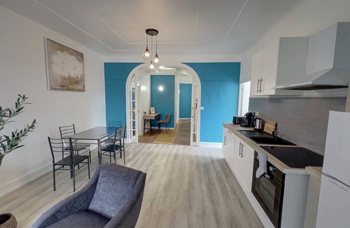 Saint-Dizier Apartment | Spacious 2-bedroom house with terrace and parking