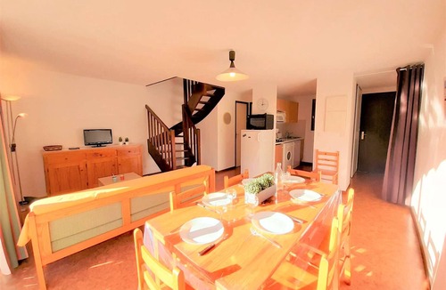 Vignec Apartment | Spacious 3BR Apartment in Saint Lary Soulan - Sleeps 6, South Facing, Parking, Ski Storage