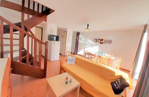 Vignec Apartment | Spacious 3BR Apartment in Saint Lary Soulan - Sleeps 6, South Facing, Parking, Ski Storage