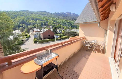 Saint-Lary-Soulan Apartment | Spacious 4★ T4 Apartment with Wi-Fi & Parking near Ski Slopes in Saint-Lary-Soulan