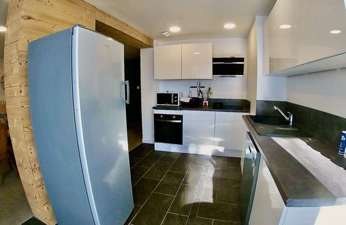 Mont-de-Lans Apartment | Spacious Apartment 300m2 - Sauna - BBQ - Sunny terrace