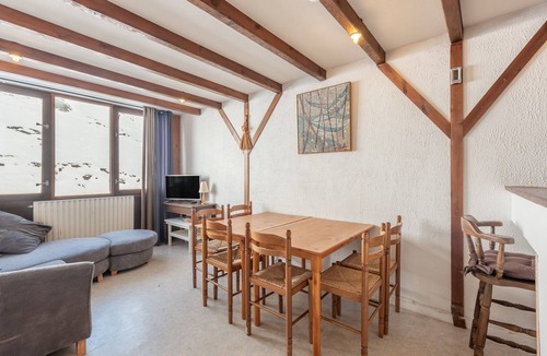 La Mongie Apartment | Spacious Apartment at the Foot of the Slopes – Sleeps 10, Résidence Tourmalet