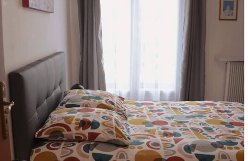 Troyes Apartment | Spacious apartment near train station