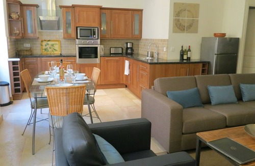 Villefranche-sur-Mer Apartment | Spacious, Charming Apartment In Prime Villefranche Location