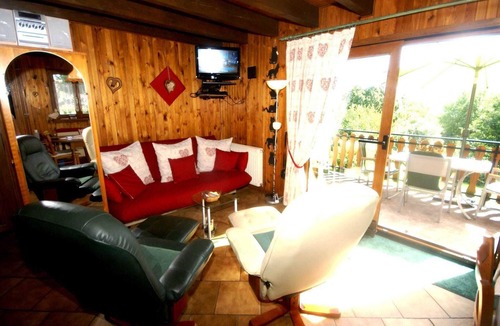 Hommert Ski Chalet | Spacious Chalet for 4 in Hommert