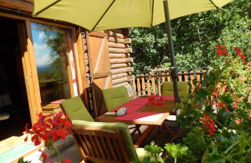 Hommert Ski Chalet | Spacious Chalet for 4 in Hommert