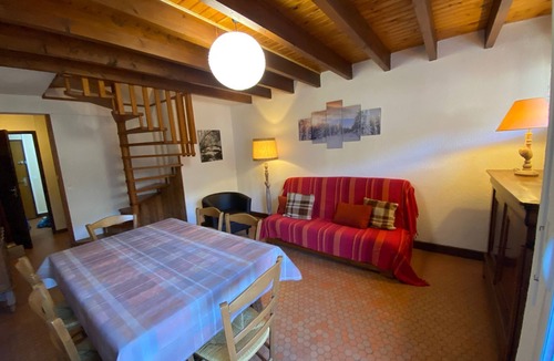 Saint-Lary-Soulan Apartment | Spacious duplex apartment for 7 to 9 people in St Lary Soulan