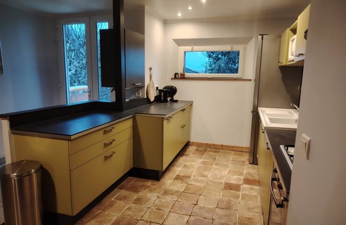 Molieres House | Spacious half-timbered house in the heart of a Quercy Caussadais village