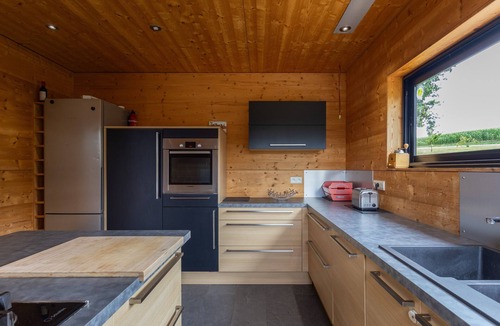 Gommenec'h House | Spacious Holiday Home 'La Cafoutche X X L' with Private Terrace, Shared Garden & Wi-Fi