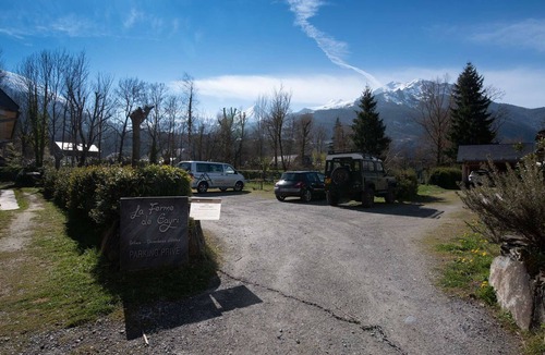 Vielle-Aure House | Spacious house for 11 with terraces and garden in Vielle-Aure