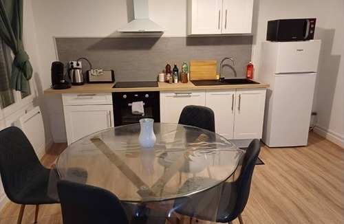 Saint-Dizier Apartment | Spacious House with Garden in Saint-Dizier