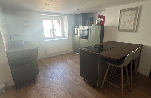 Toul House | Spacious, newly renovated townhouse