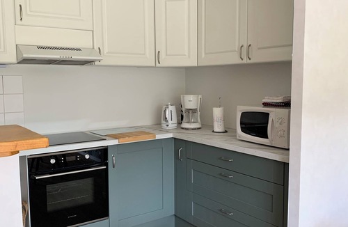 Plancoet Apartment | Spacious, quiet apartment close to all amenities, at the crossroads of the beaches