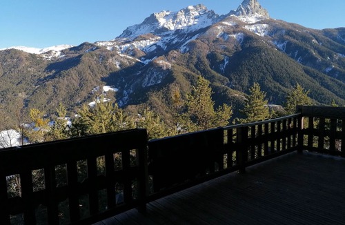 Pra Loup Ski Chalet | Spacious renovated chalet 110m² 10 guests, terrace