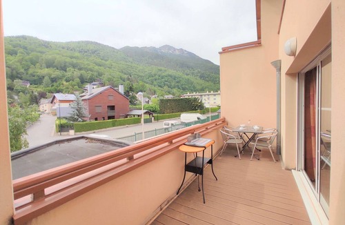 Saint-Lary-Soulan Apartment | Spacious T3 in Saint-Lary-Soulan, 6 Sleeps, WiFi, Parking, Terrace, 4-Star Comfort