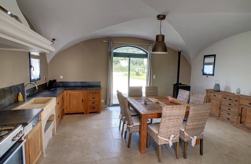 Saint-Nazaire Villa | ☀️Special offer from August 15 to 22, 2026. Private pool & fenced-in property.
