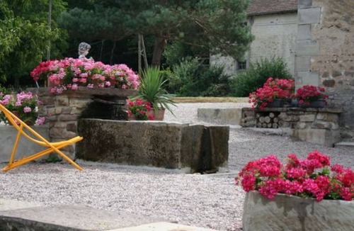 Le Clerjus Bed & Breakfast | Spring Room with Park and Nature Activities