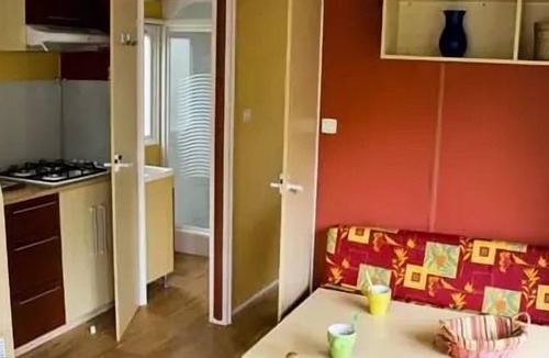 Plouezoch House | STANDARD TY LAOUEN Mobile Home - TV - 2 bedrooms, 1 with bunk beds - Sleeps 4