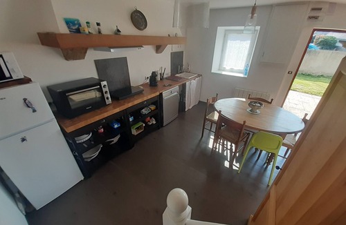 Ploumilliau House | Stone house 60 m2 with garden in the town center near the beaches