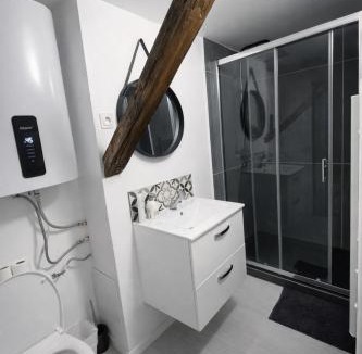 Old Town Apartment | Studio Élie Cosy et lumineux, 5 min gare