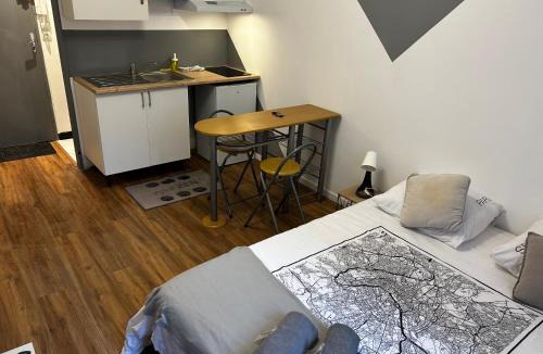 Troyes Apartment | Studio 29 - wifi - Résidence Beauséjour- proche centre ville