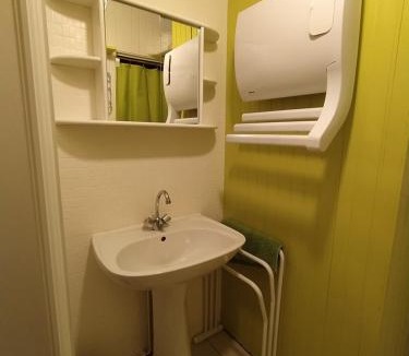 Ax-les-Thermes Apartment | Studio 3 personnes au pied des piste plateau de Bonascre - Ax 3 domaines Eté Hiver