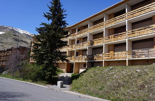 Orcieres-Merlette Apartment | Studio 38m², 6 pers, pets allowed, near slopes