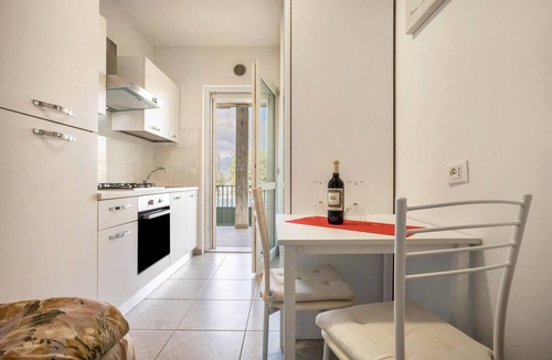 Brenzone sul Garda Apartment | Studio Apartment 'Tiny' with Shared Terrace and Wi-Fi