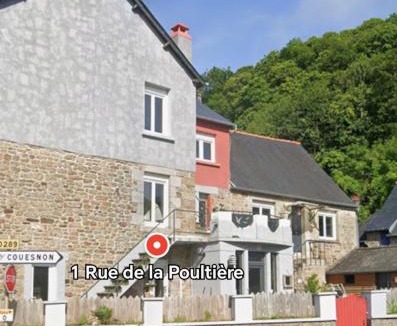 Roz-sur-Couesnon Apartment | Studio Augustine, studio pour une pause en Baie du Mont Saint Michel