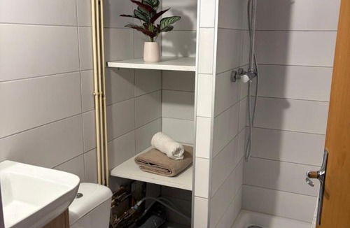 Metabief Apartment | Studio avec piscine, parking privé à Métabief