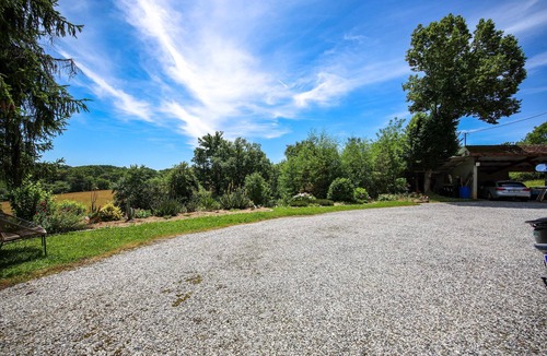 Arnos Apartment | Studio Boubet – Private terrace, A/C, Wi-Fi, peaceful countryside, near Pau & lake
